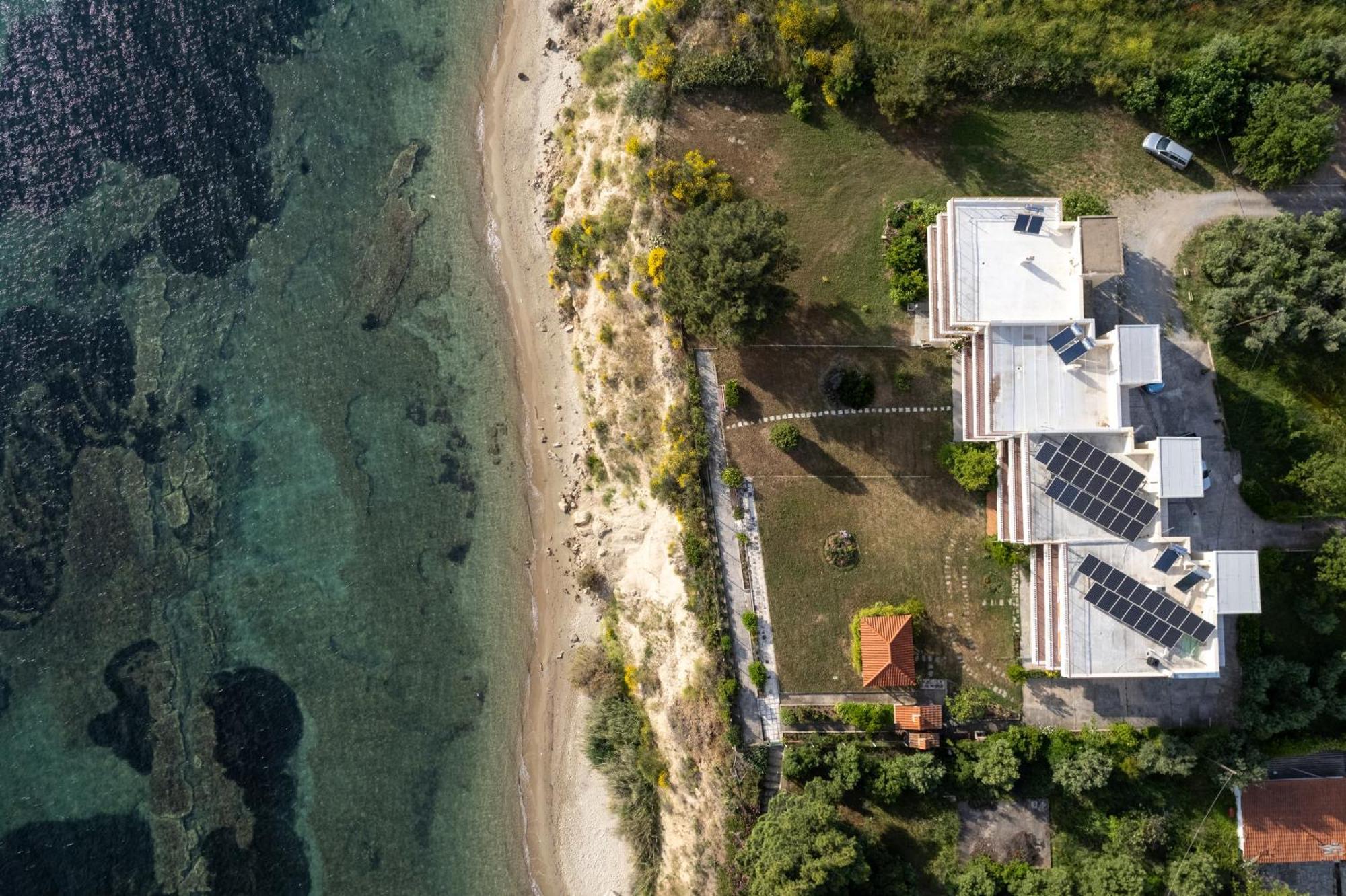 Sunshine House Offering Spectacular Views To Olymp A Lägenhet Nea Irakleia Exteriör bild